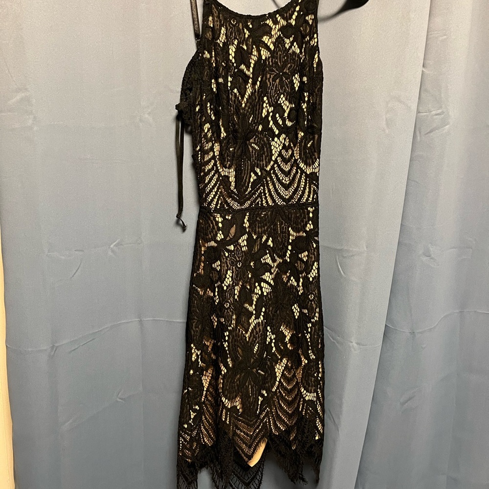 Mahina Black and Cream Asymmetrical Lace Dress